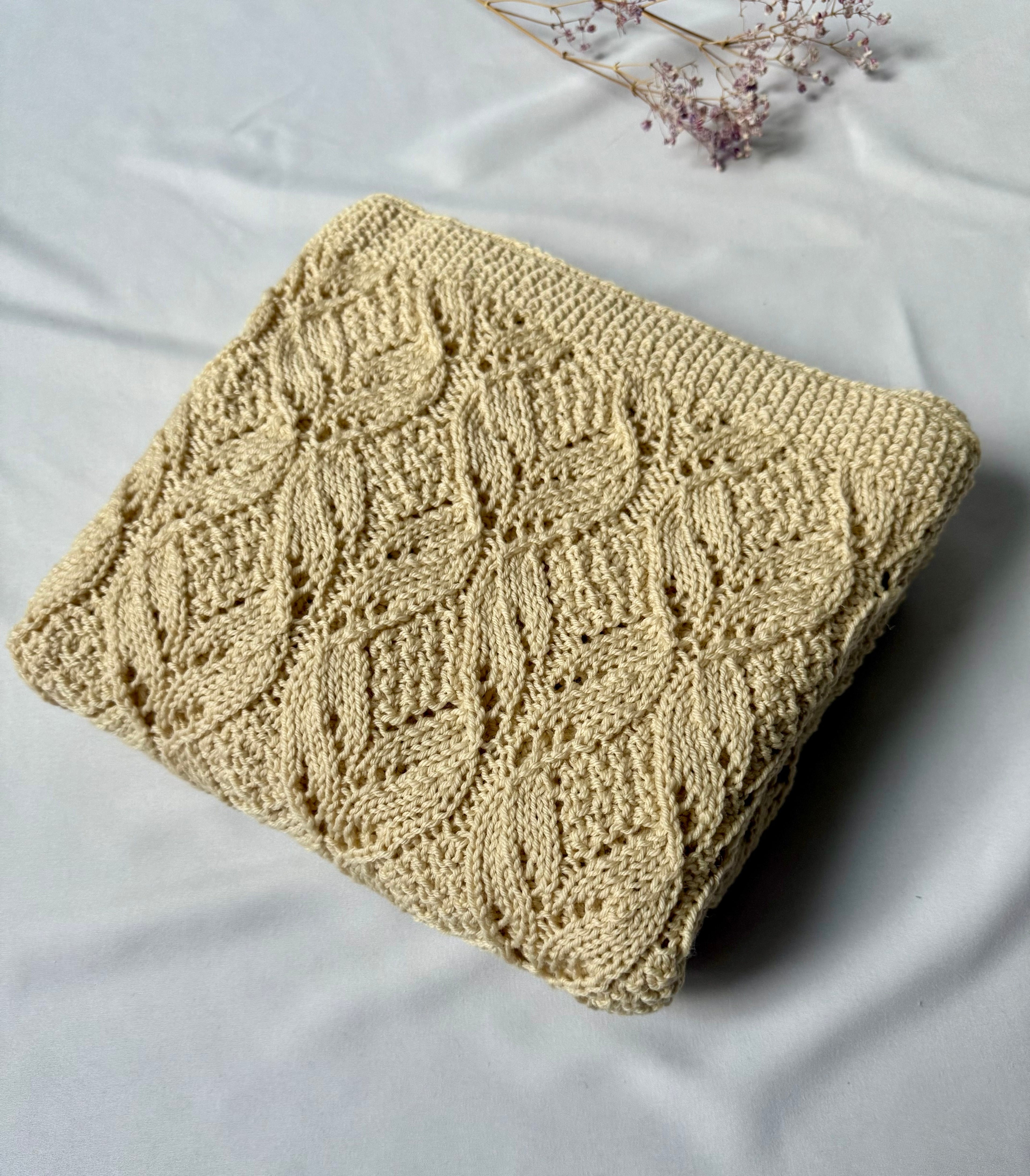 Merino wool blanket "White Fairy Tale"