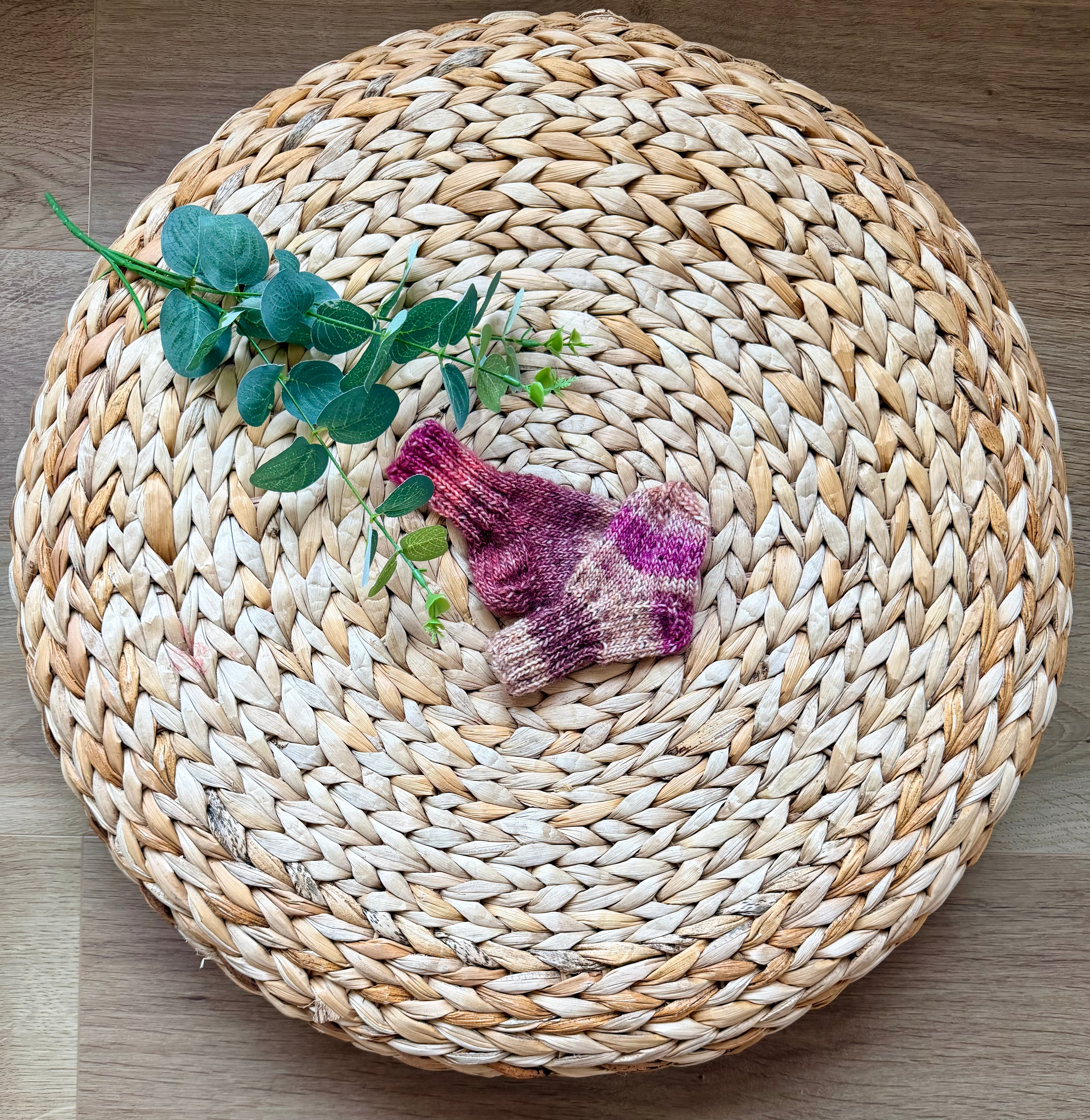 Vilnonės kojinytės naujagimiui