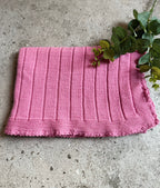 Merinoullteppe "Rosa ømhet"