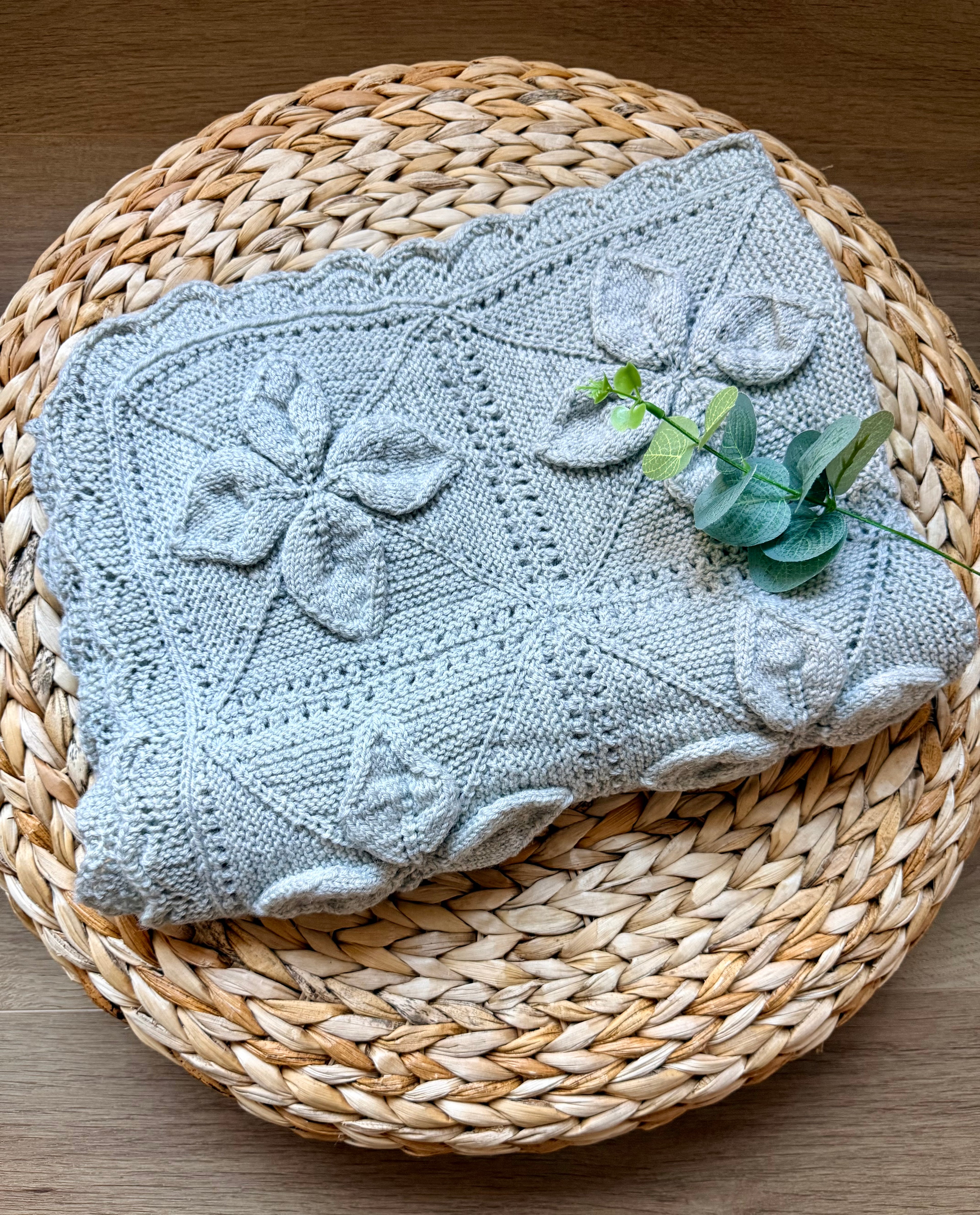 Merino vilnos pledukas "Šilumos žiedai"