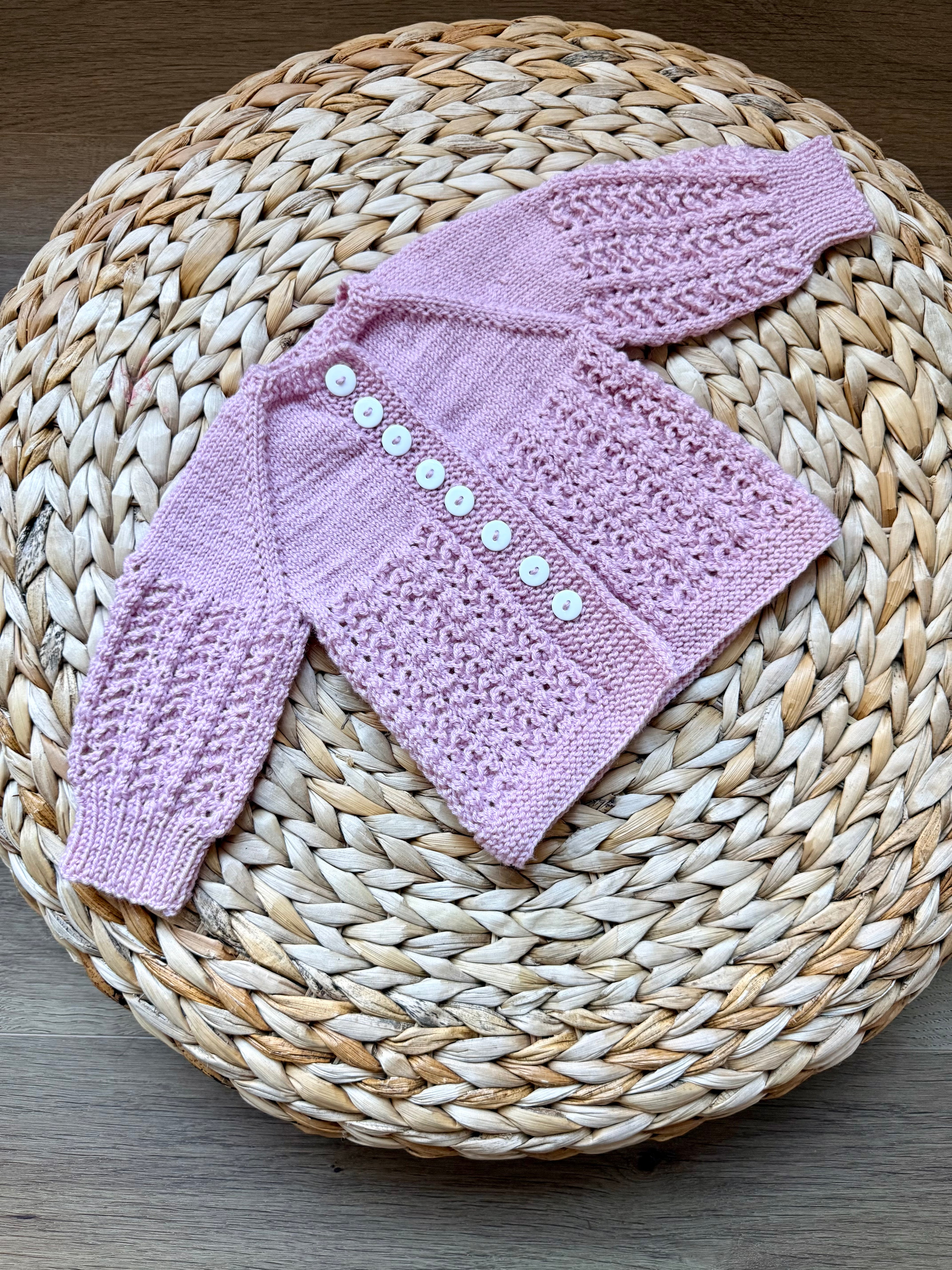 Vaikiškas megztukas "Rožinis debesėlis"