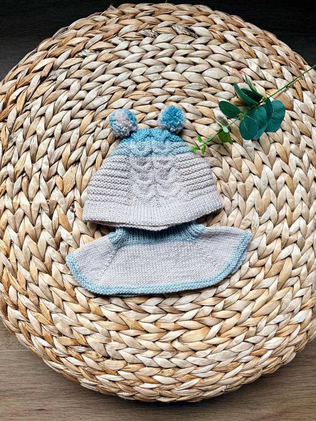 Merino wool hat "Teddy Bear Warmth"